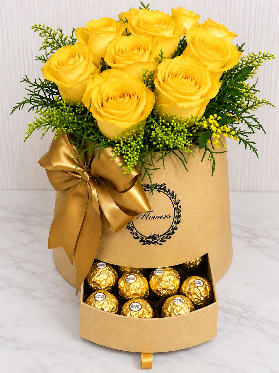 8 rosas amarillas + 8 Ferrero Rocher