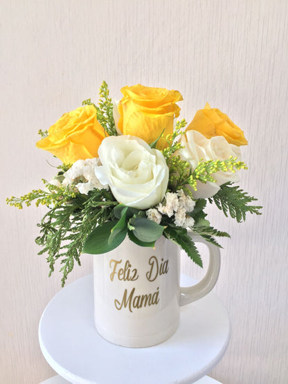 Arreglo de Taza con Flores